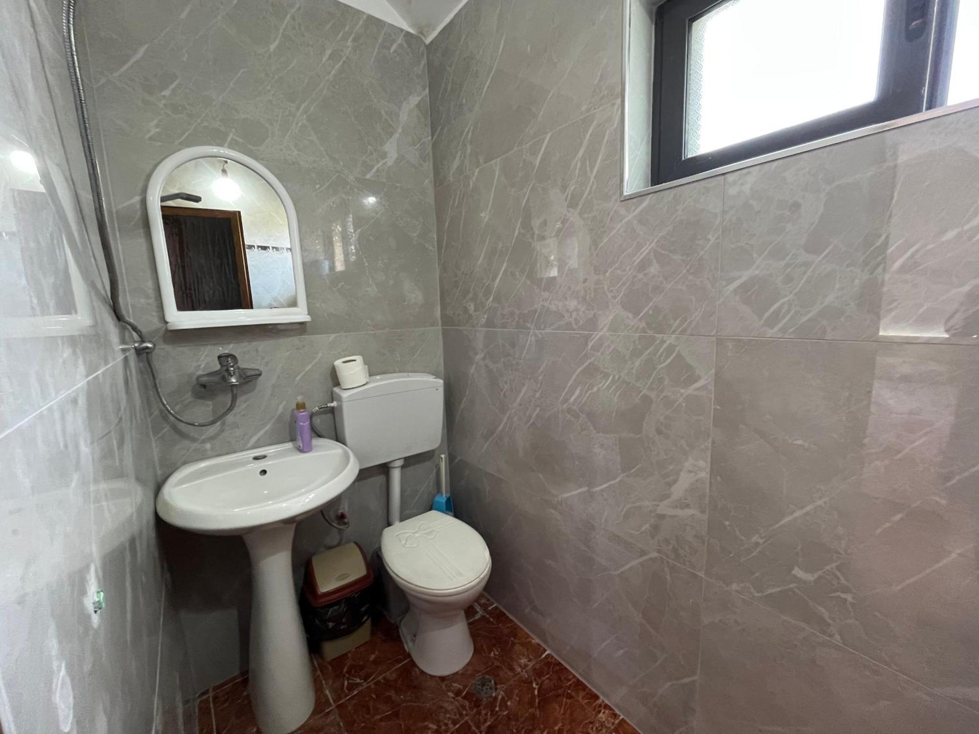 Kasa Apartment